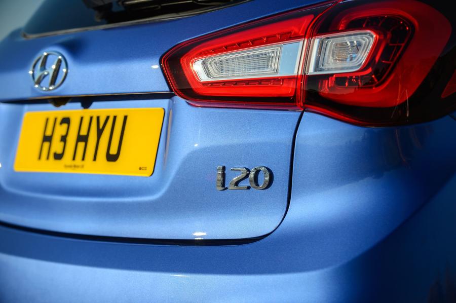 Детали экстерьера Hyundai i20 (IB) 2018 года  (UK) (фото 39 из 40)